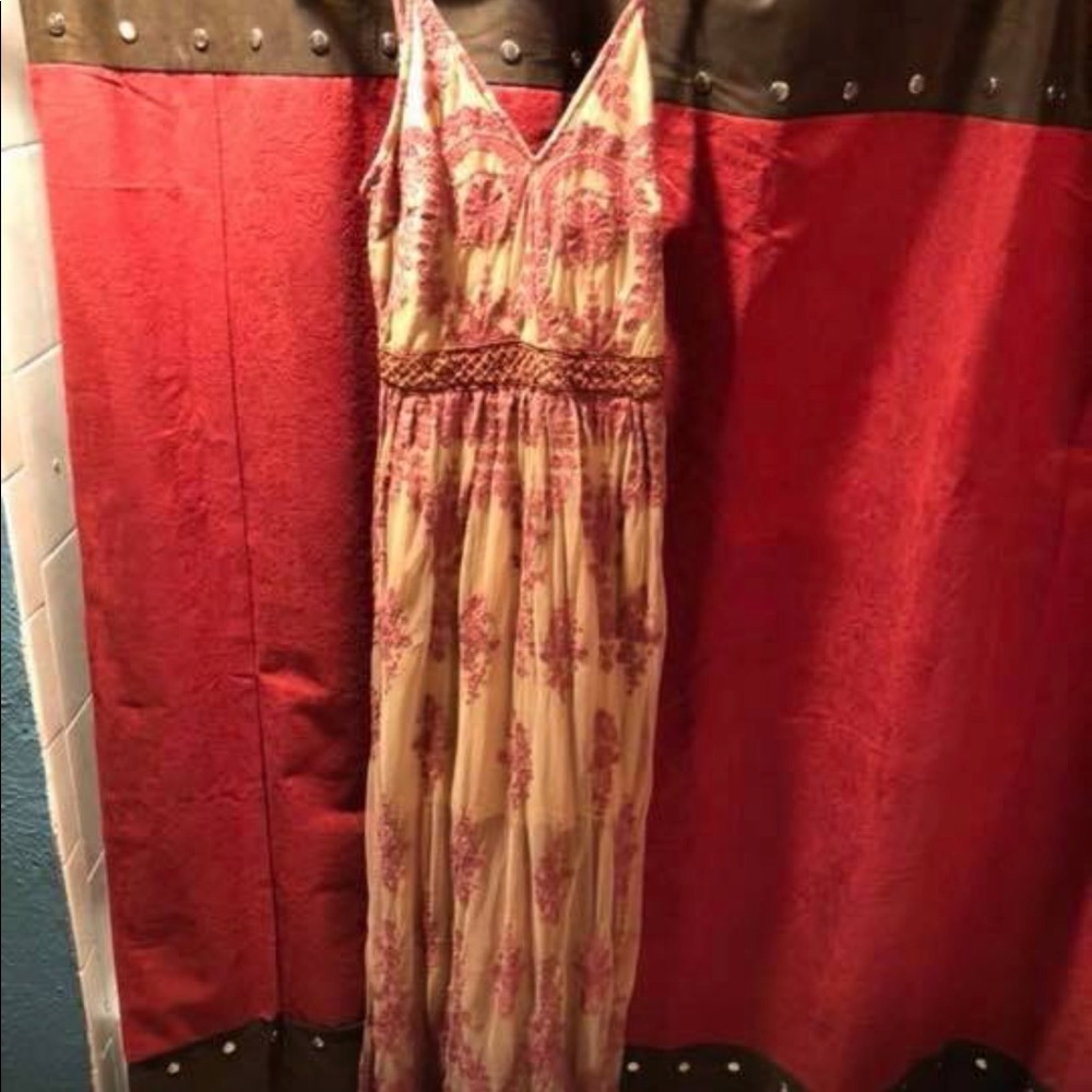 Nanamacs boutique lace dress